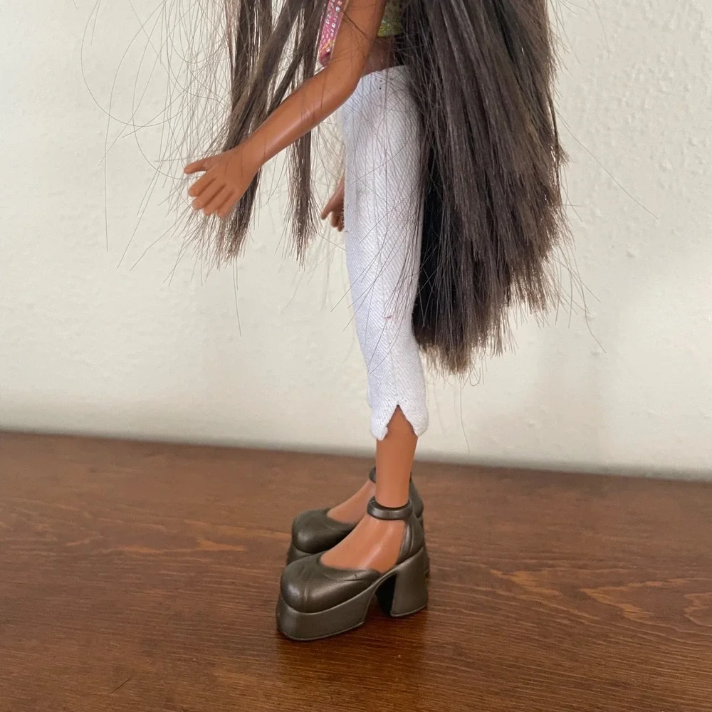 Vtg Bratz SASHA Doll 2001 MGA‎ Entertainment 1st Edition Platform Shoes Clothes
